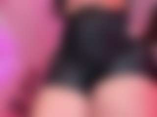 Live cam show with Arabella Swan - Dom on SmokeAndPoke