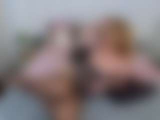Live cam show with mariannasmily - Mature on CamwithHer