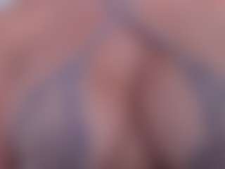 APRIL-ROSES's Live Sex Cam Show