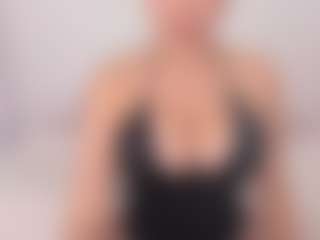 APRIL-ROSES's Live Sex Cam Show