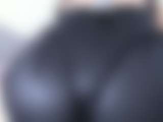 APRIL-ROSES's Live Sex Cam Show
