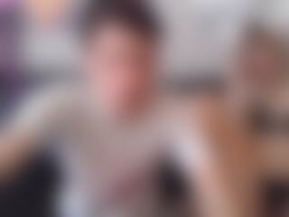 bubblecouple69's Live Sex Cam Show