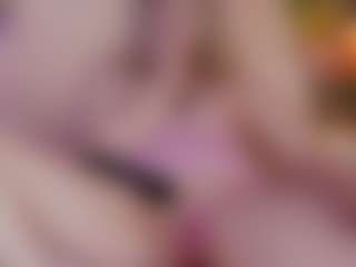 Live cam show with Nicole - Blonde Hair on CSO-WL