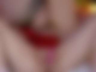 Nicole MILF webcam performer live streaming