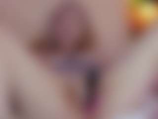 Live cam show with Nicole - Orgasm on Milfs Live