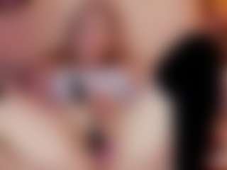 Live cam show with Nicole - Small Tits on ObeyMaria