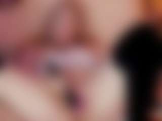 Live cam show with Nicole - Blue Eyes on Pornisteam.com