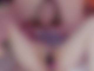 Live cam show with Nicole - Blue Eyes on crypto-cams