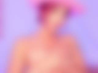 Powergirl Gwen's Live Sex Cam Show