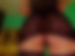 Live cam show with PurpleAriel - Smoke on AdultVida.com