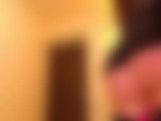 Live cam show with PurpleAriel - Smoke on Mixed Magazine Live