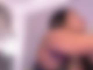 Live cam show with Jane Ebony - Interactive on UwU Esports