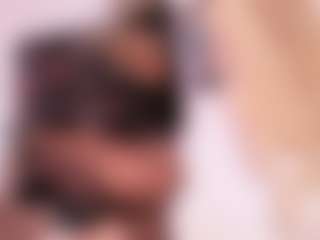 Live cam show with Ariana - Curvy on Ass Tok