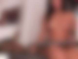 Live cam show with Ariana - Cosplay BBW on xplaylive.com