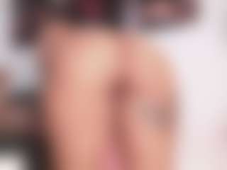 Live cam show with Ariana - Cosplay Black on xblisslive.com
