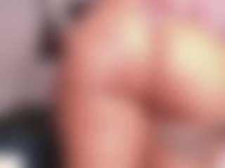 Live cam show with Ariana - Cosplay BBW on slutload