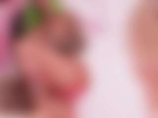 Live cam show with Ariana - Cosplay BBW on CSO-WL