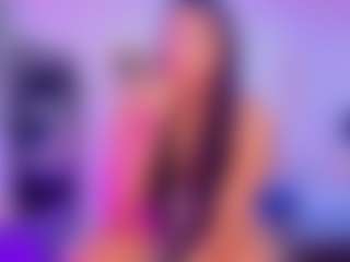 Live cam show with luxuryygf1 - Butt Plug on Camsoda