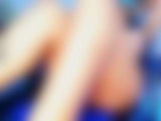 Live cam show with luxuryygf1 - Petite MILF on intimatelivegirls.com