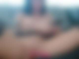 Juicy Lucie's Live Sex Cam Show