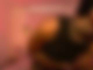 Lauren Saenz's Live Sex Cam Show