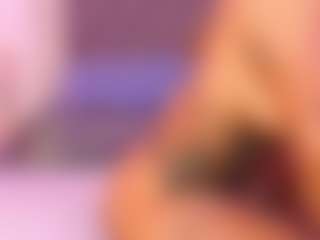Lauren Saenz's Live Sex Cam Show