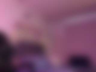 Lauren Saenz's Live Sex Cam Show