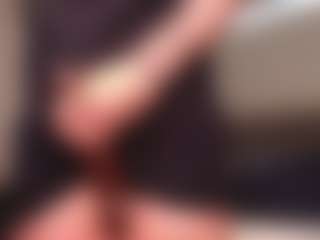 Lauren Saenz's Live Sex Cam Show