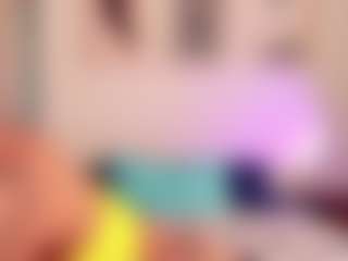 Lauren Saenz's Live Sex Cam Show