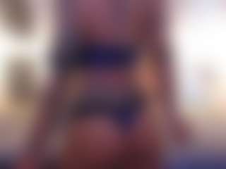 Lauren Saenz's Live Sex Cam Show