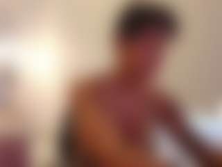 Lauren Saenz's Live Sex Cam Show
