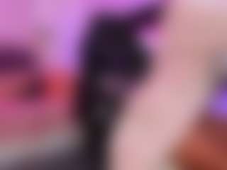 Lauren Saenz's Live Sex Cam Show