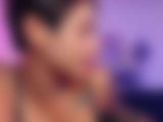 Lauren Saenz's Live Sex Cam Show