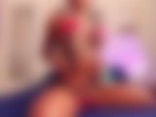 Lauren Saenz's Live Sex Cam Show
