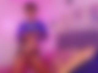 Lauren Saenz's Live Sex Cam Show