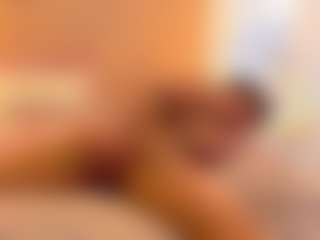 Lauren Saenz's Live Sex Cam Show