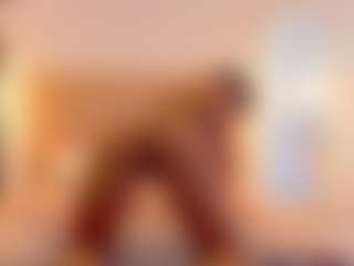 Lauren Saenz's Live Sex Cam Show