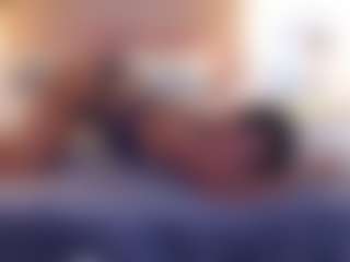 Lauren Saenz's Live Sex Cam Show