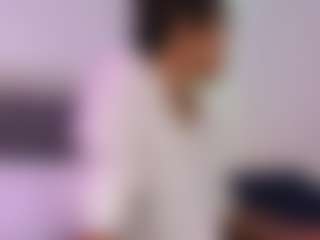 Lauren Saenz's Live Sex Cam Show