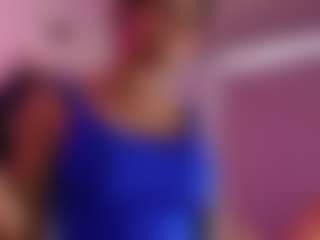 Lauren Saenz's Live Sex Cam Show