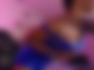 Lauren Saenz's Live Sex Cam Show