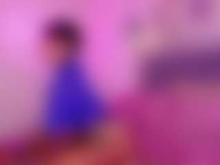 Lauren Saenz's Live Sex Cam Show