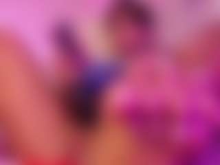 Lauren Saenz's Live Sex Cam Show