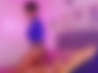 Lauren Saenz's Live Sex Cam Show