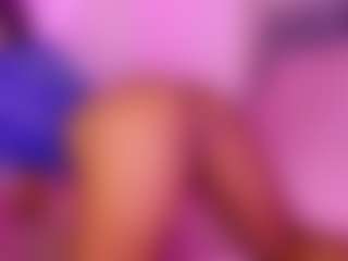 Lauren Saenz's Live Sex Cam Show