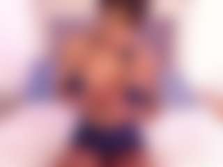 Lauren Saenz's Live Sex Cam Show