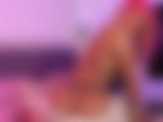Live cam show with Lauren Saenz - Smoking on Camsoda
