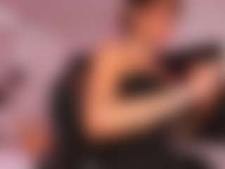 Lauren Saenz's Live Sex Cam Show