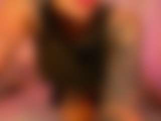 Lauren Saenz's Live Sex Cam Show