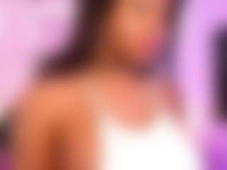 Live cam show with Lauren Saenz - Muscle on Camming Site